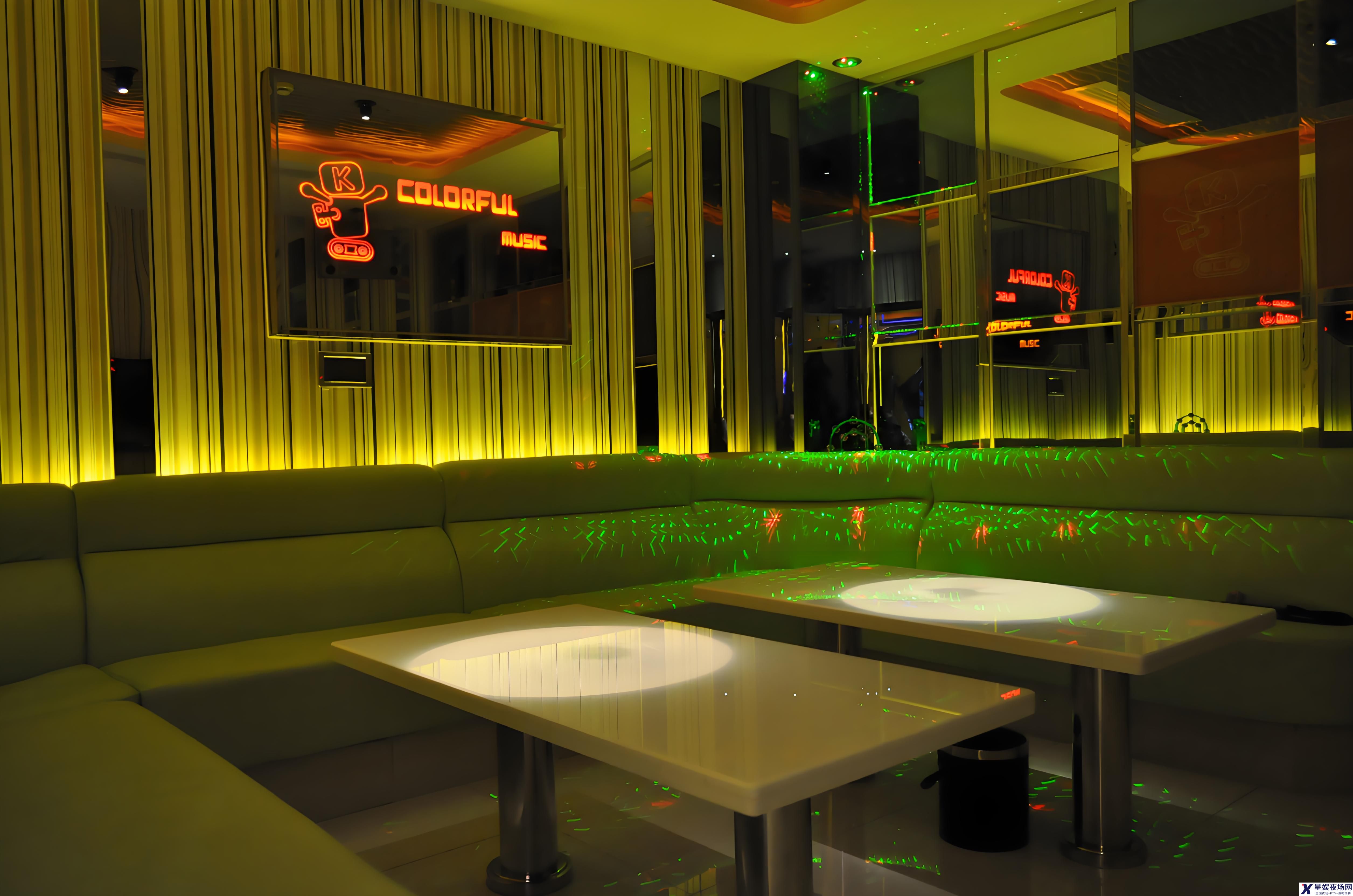 探寻厦门最佳KTV：从设备到氛围全方位解析